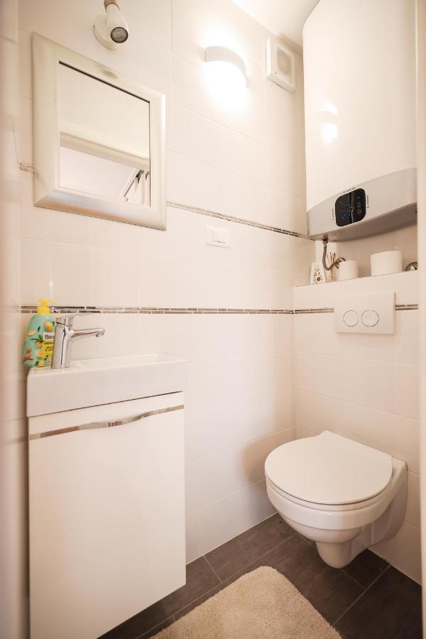 Two Bedroom Apartment With A Balcony Relja ซาดาร์ ภายนอก รูปภาพ